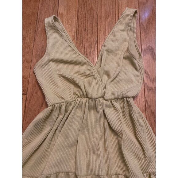 Caution to The Wind women's yellow v-neck sleeveless sleeveless peasant dress SM - Picture 2 of 7